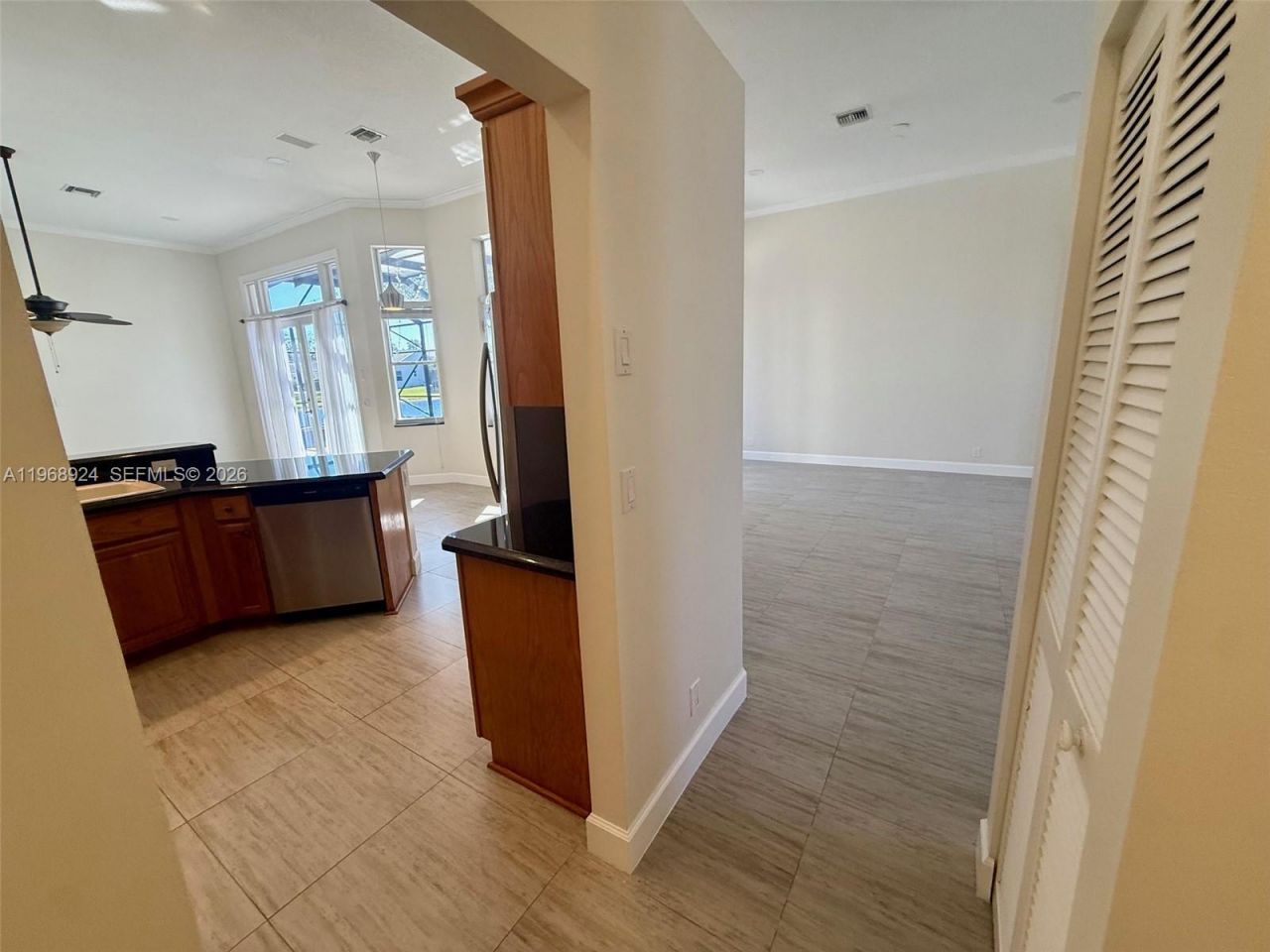 2644 Miller Ct , Weston, FL 33332 Photo