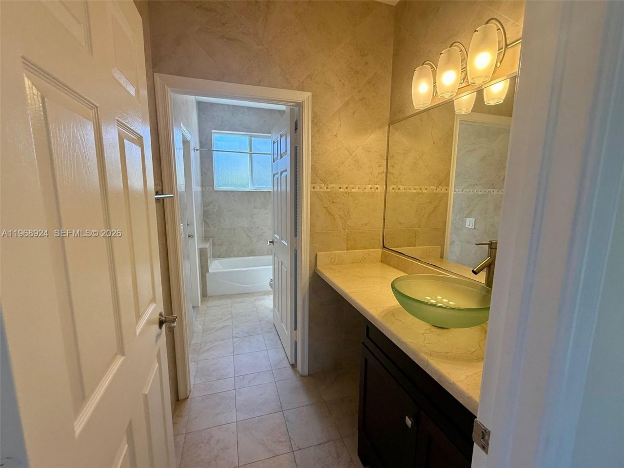 2644 Miller Ct , Weston, FL 33332 Photo