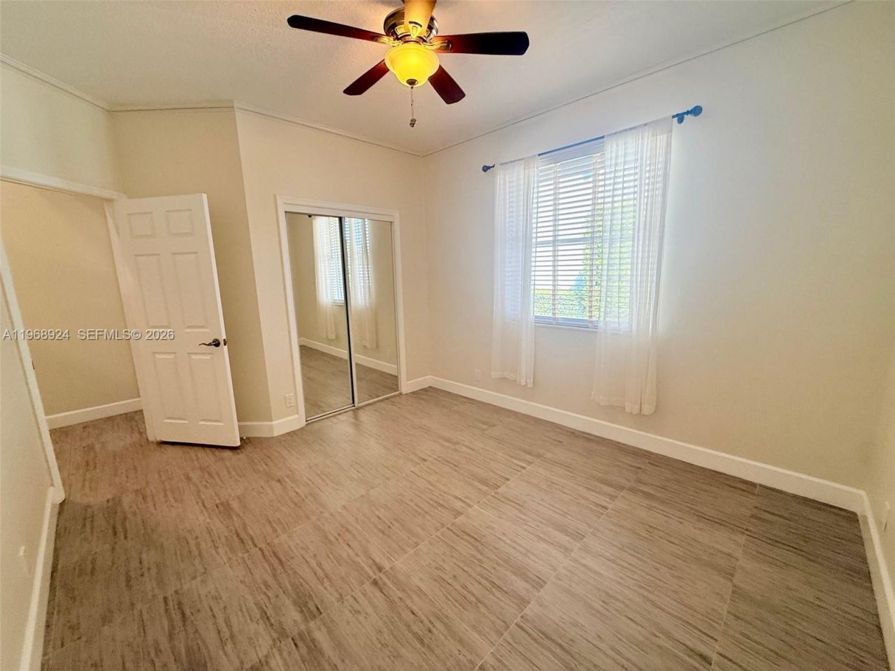 2644 Miller Ct , Weston, FL 33332 Photo