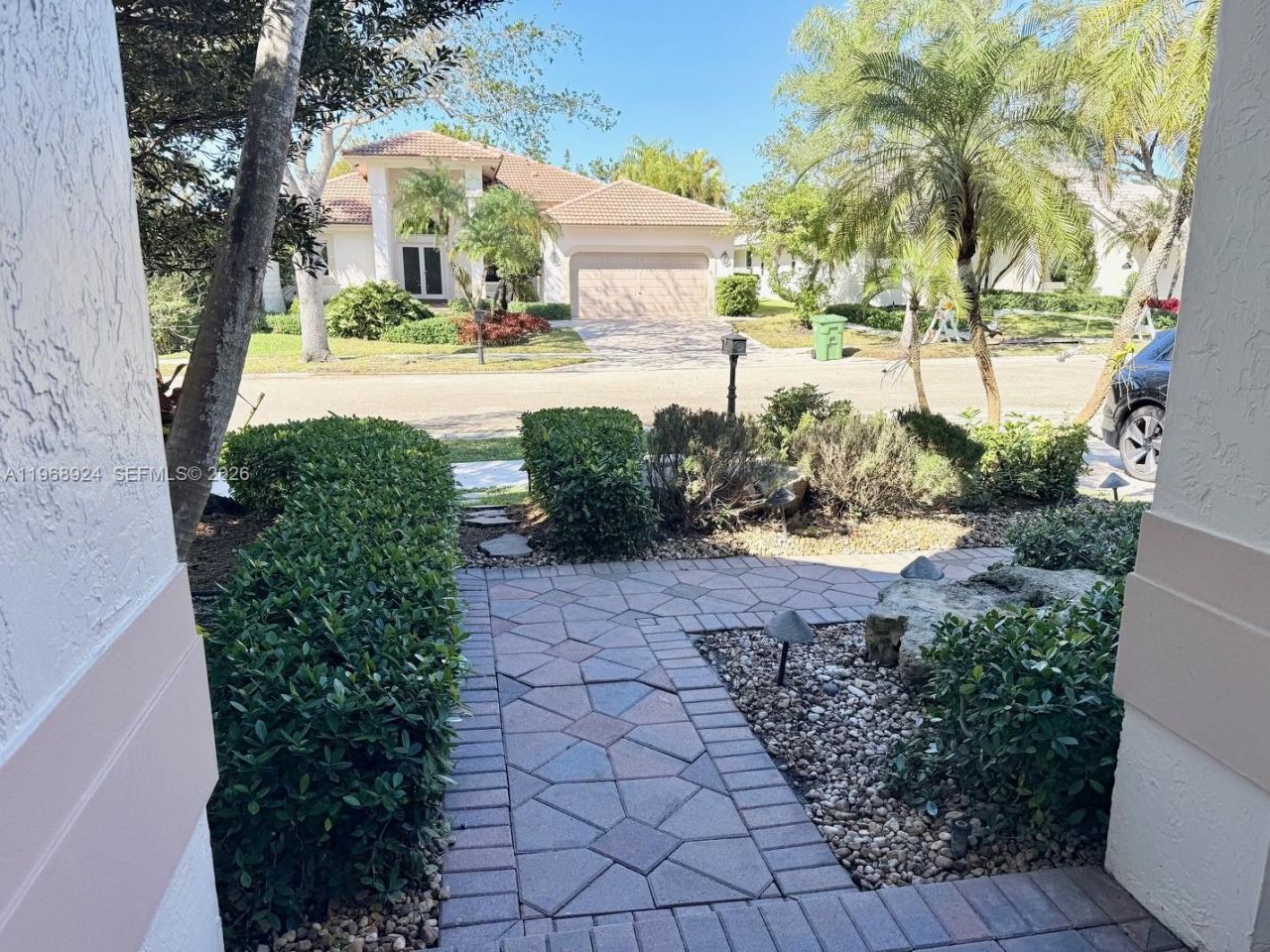 2644 Miller Ct , Weston, FL 33332 Photo