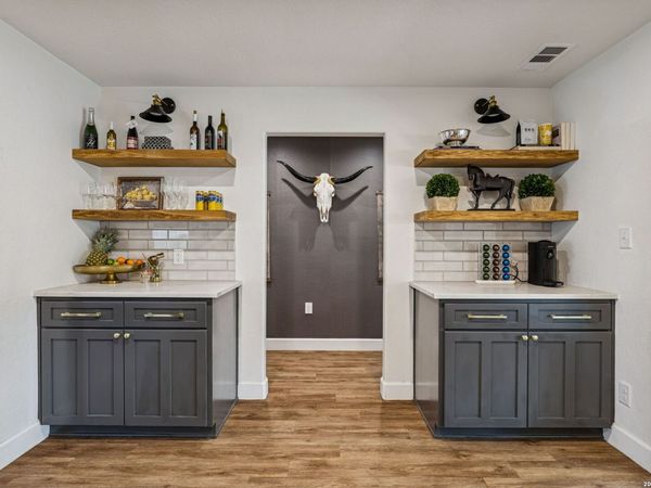 2151 Gruene, New Braunfels, TX 78130