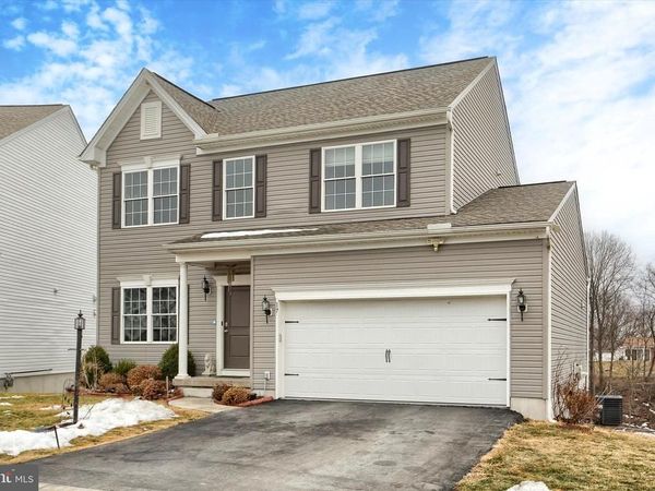 17 BARNHART CIRCLE, MECHANICSBURG, PA 17050