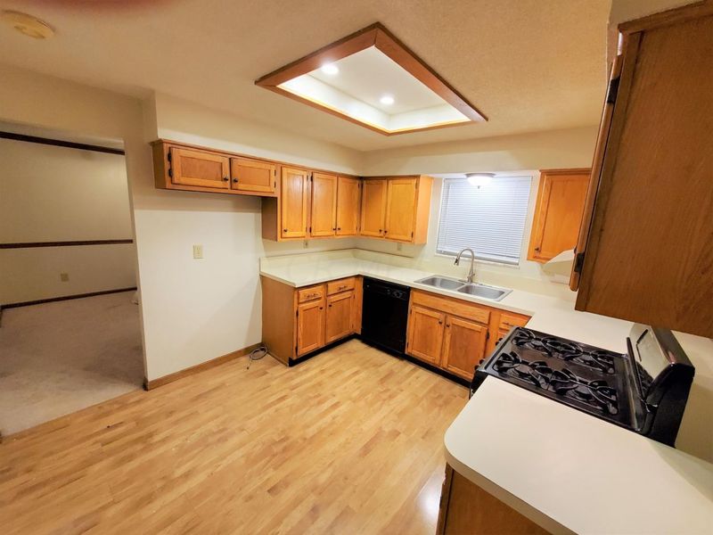 6423 Plankton Drive, Columbus, OH 43213 Photo 10