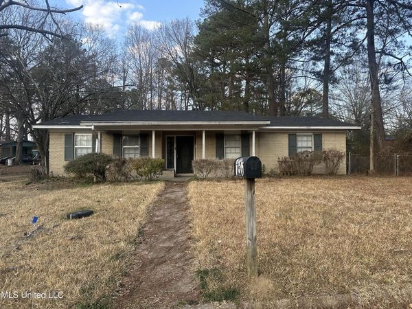 1156 Garden Park Drive, Jackson, MS 39204