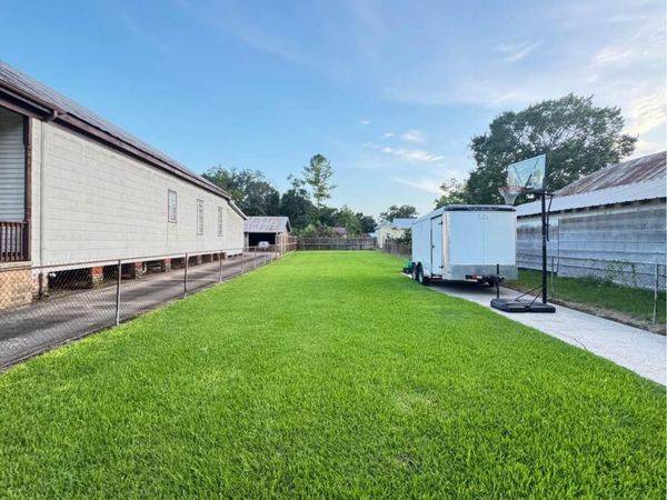 308 Claibourne St, Donaldsonville, LA 70346