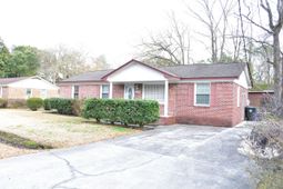 1846 Hazelwood Drive photo 4