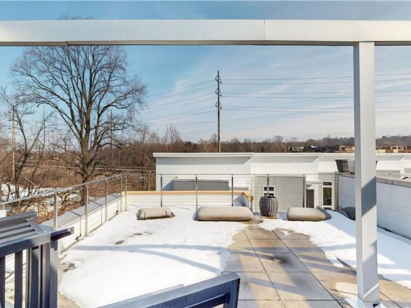 1671 E 118 Street, Cleveland, OH 44106 Photo 26