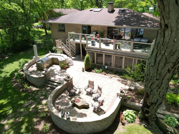 2107 S Pow Wow Trail, Beloit, WI 53511