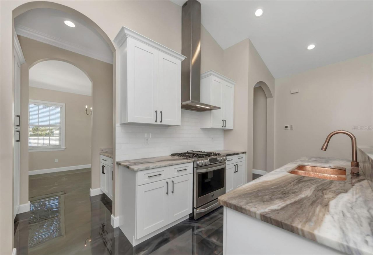 2348 2nd Avenue S, Saint Petersburg, FL 33712 Photo