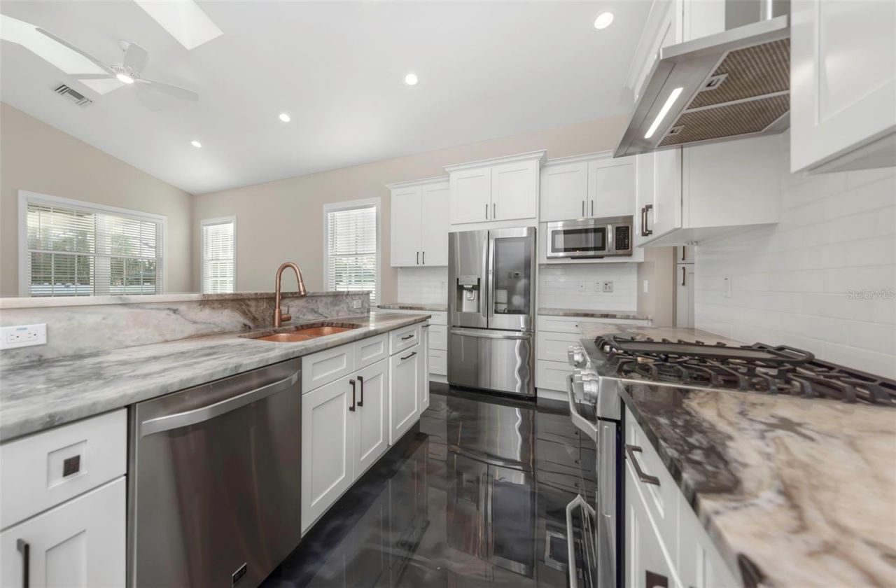 2348 2nd Avenue S, Saint Petersburg, FL 33712 Photo