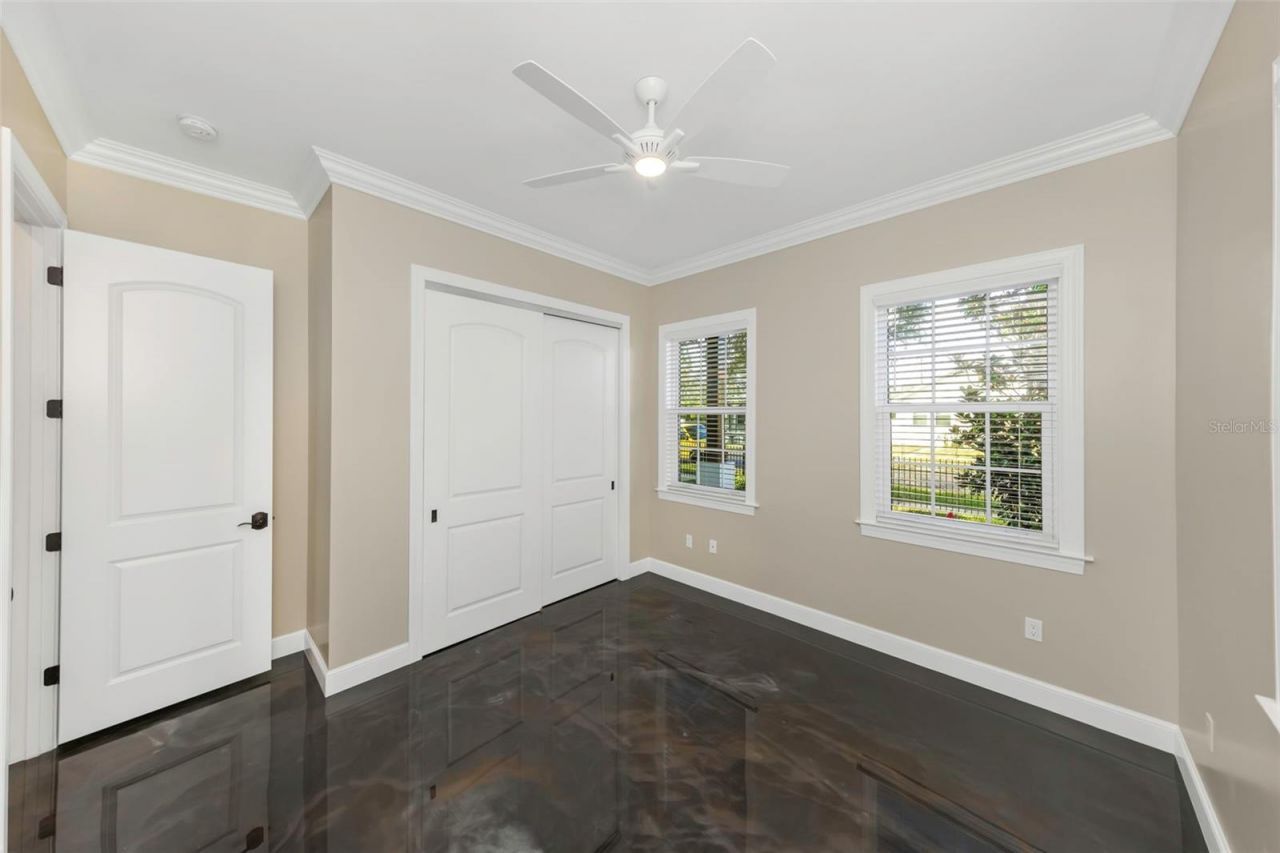 2348 2nd Avenue S, Saint Petersburg, FL 33712 Photo