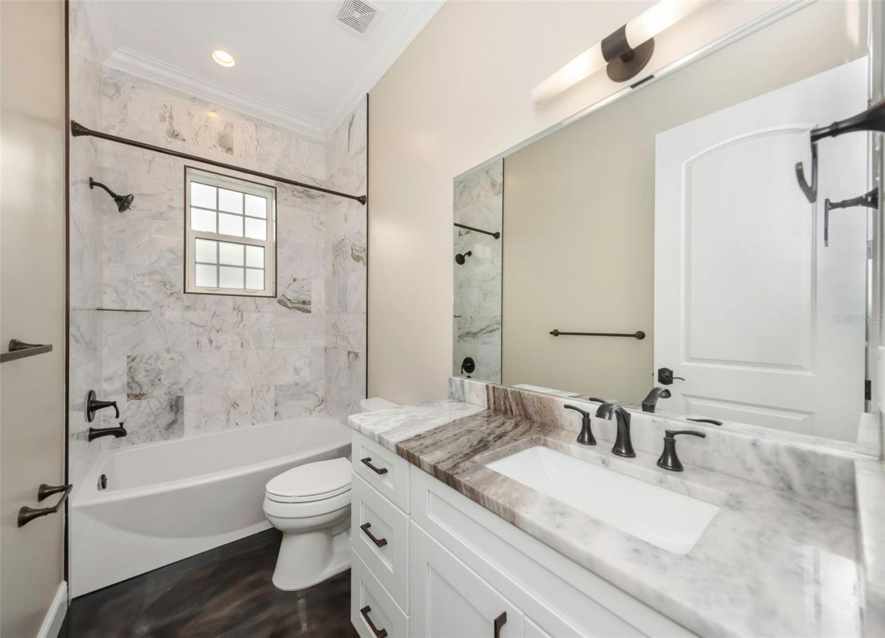 2348 2nd Avenue S, Saint Petersburg, FL 33712 Photo