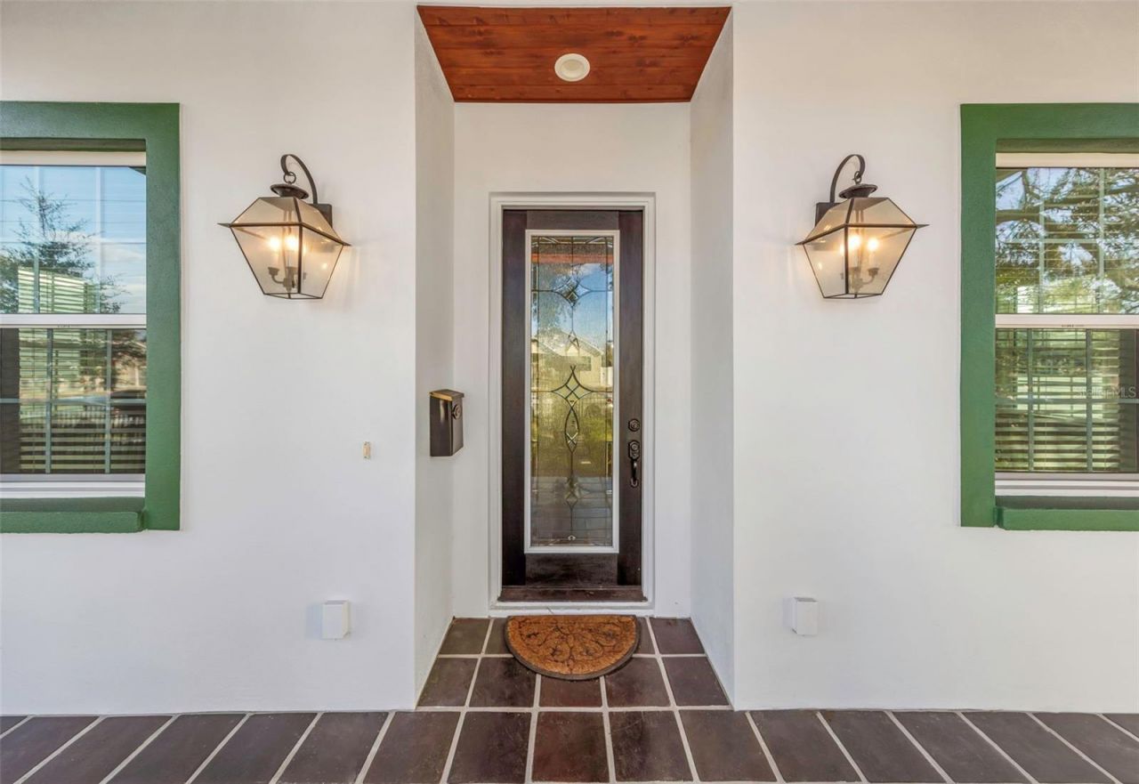 2348 2nd Avenue S, Saint Petersburg, FL 33712 Photo