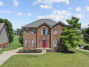 135 Shinnecock Hills Drive, Georgetown, KY 40324