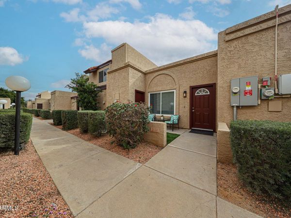 2120 W PONTIAC Drive, Phoenix, AZ 85027