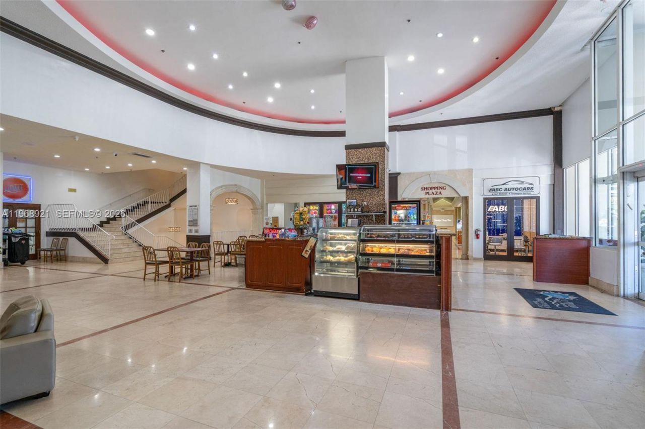 19201 Collins Ave, Unit 603, Sunny Isles Beach, FL 33160 Photo