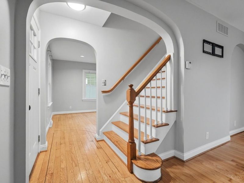 440 W Sharon, Cincinnati, OH 45246 Photo 19