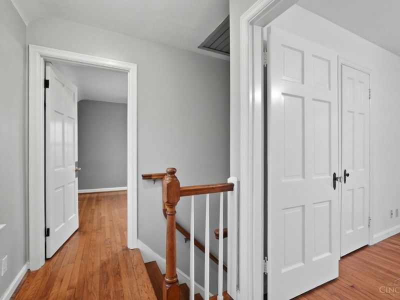 440 W Sharon, Cincinnati, OH 45246 Photo 20