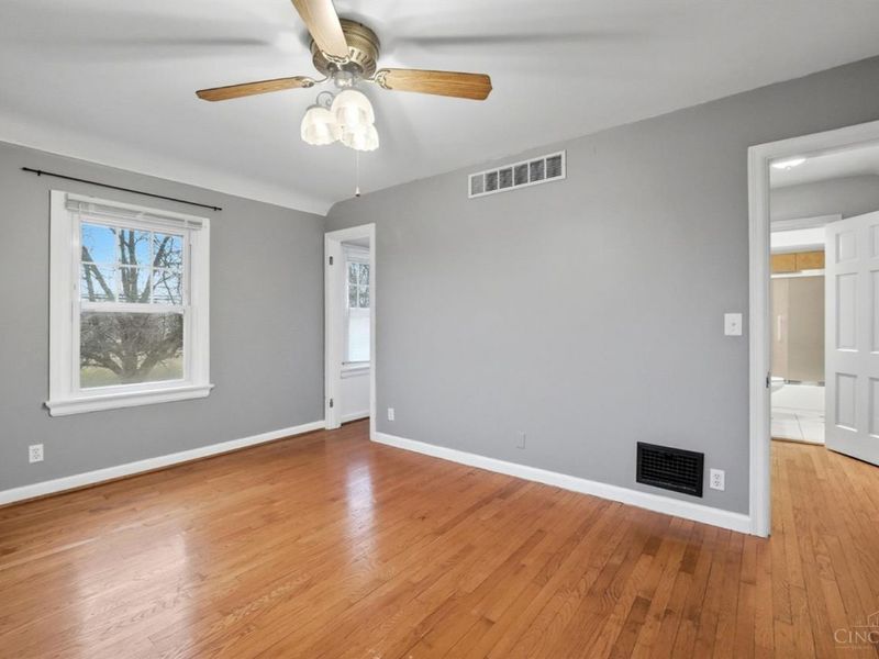 440 W Sharon, Cincinnati, OH 45246 Photo 24