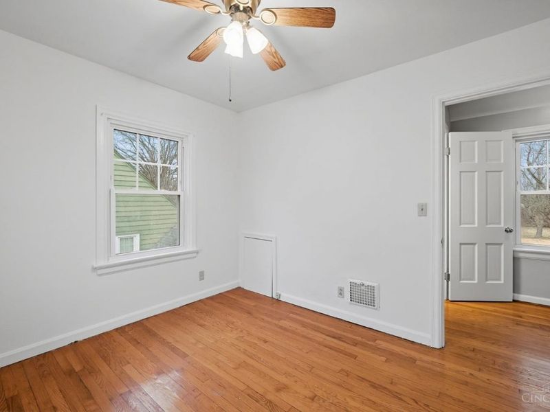 440 W Sharon, Cincinnati, OH 45246 Photo 28