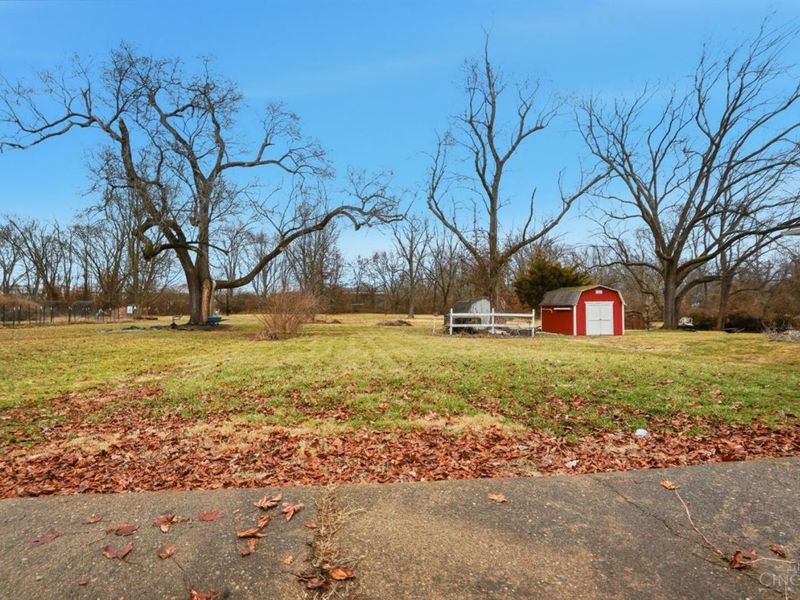 440 W Sharon, Cincinnati, OH 45246 Photo 38