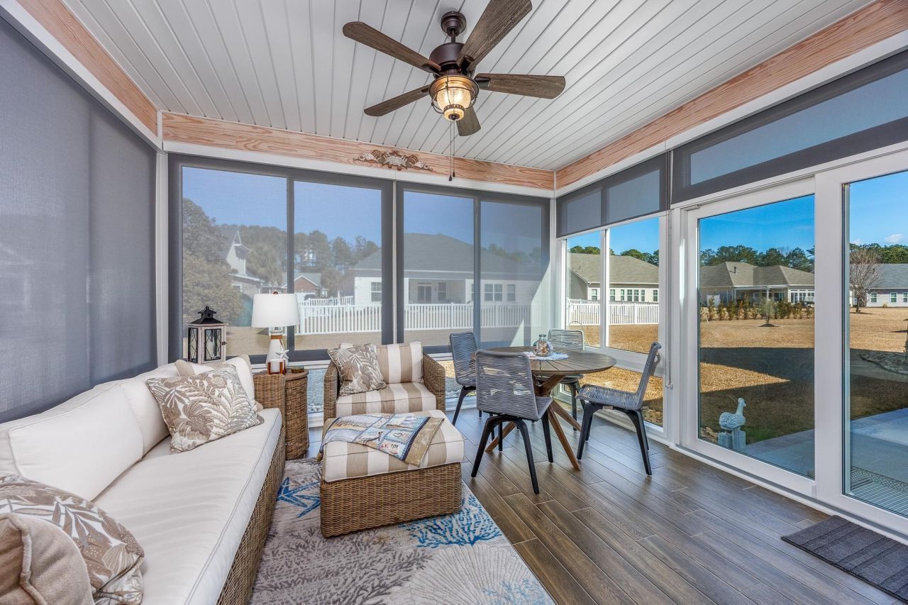 537 Hillsborough Dr. Photo 38