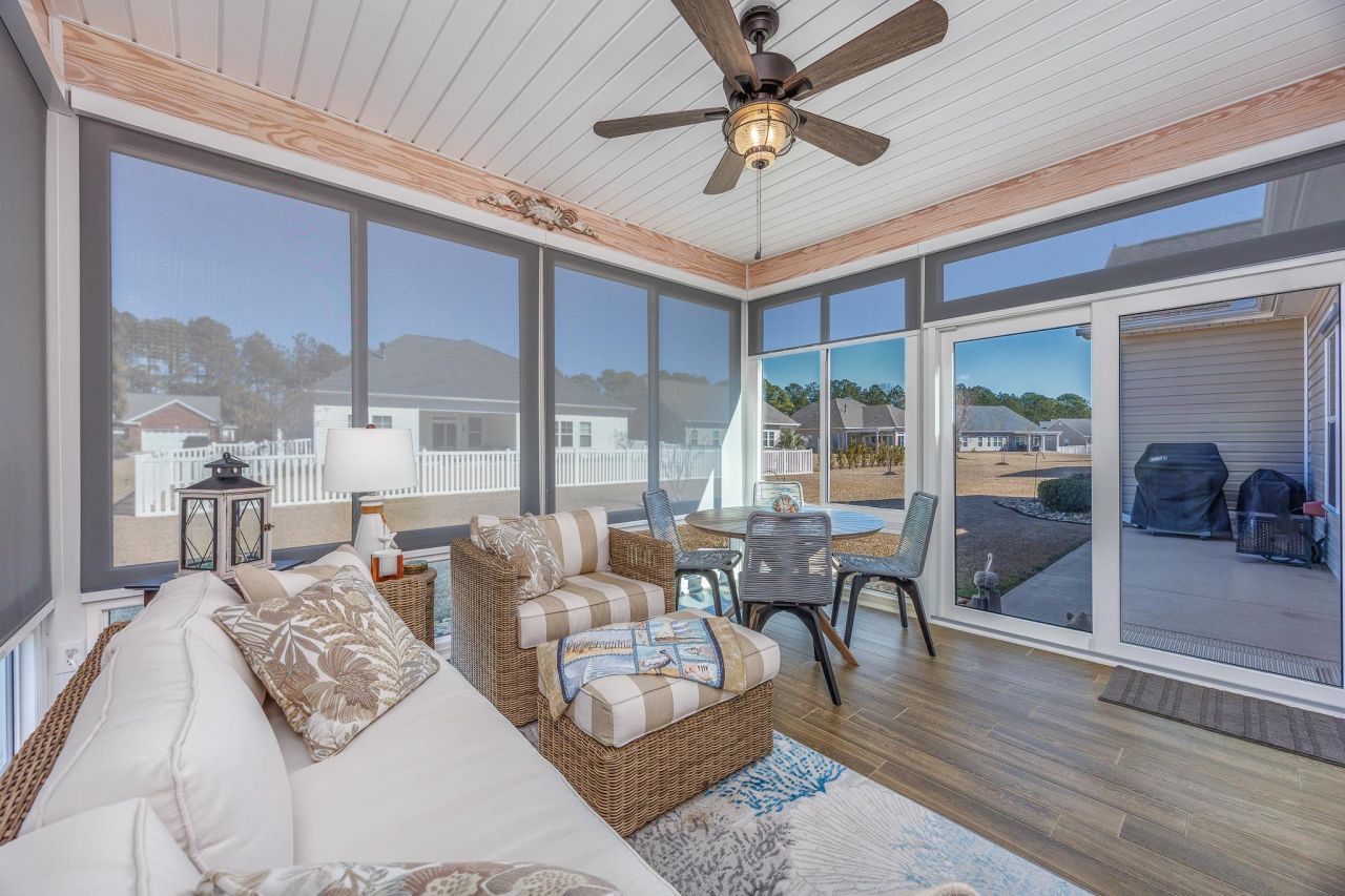 537 Hillsborough Dr. Photo 41