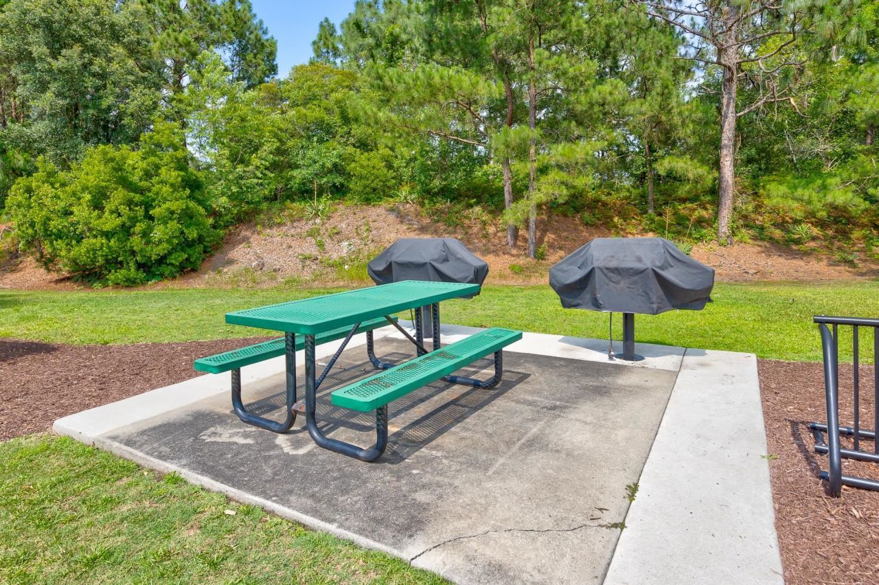 537 Hillsborough Dr. Photo 61