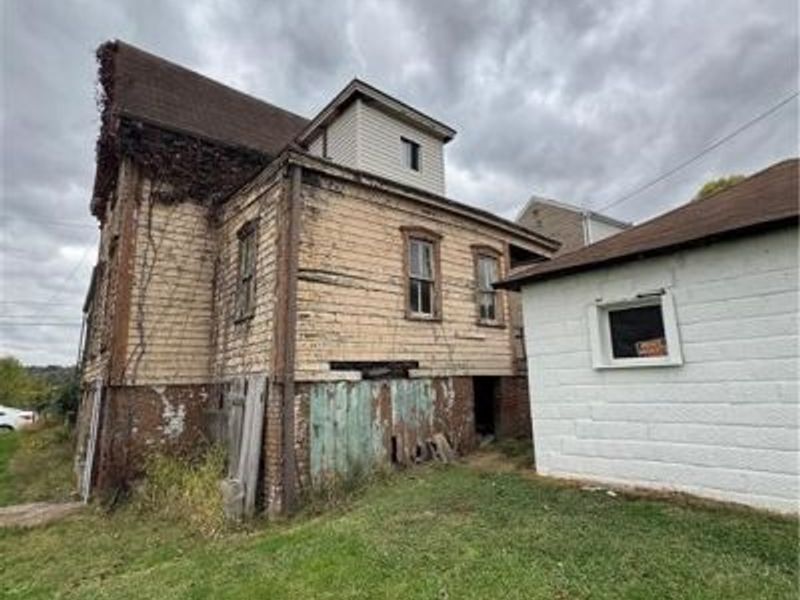 806 Carlisle Street, Martins Ferry, OH 43935 Photo 7