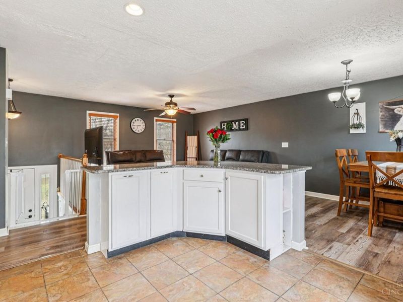 4834 Summerside Road, Union Twp, OH 45244 Photo 12