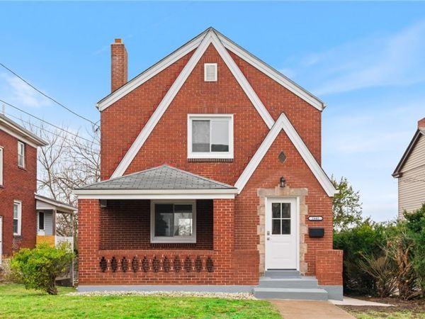 2441 Dewey St, Homestead, PA 15120