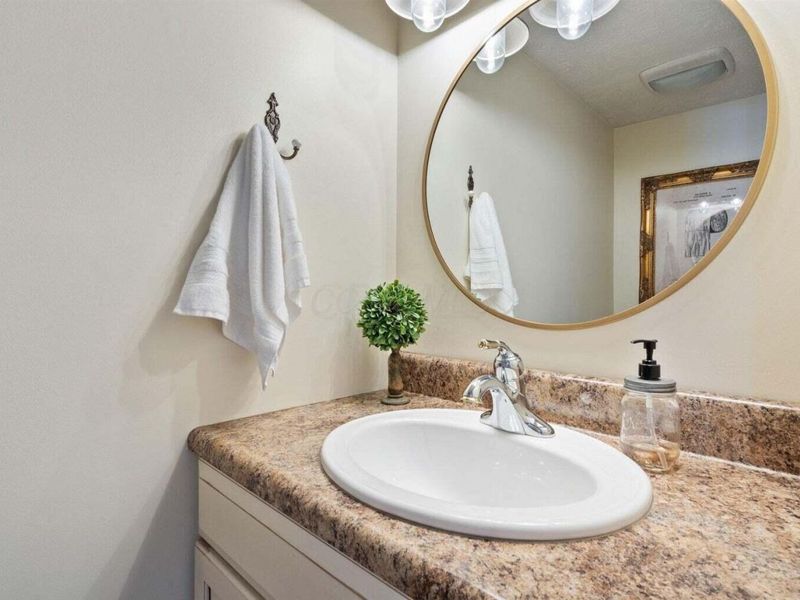 6341 Tara Hill Drive, Dublin, OH 43017 Photo 11