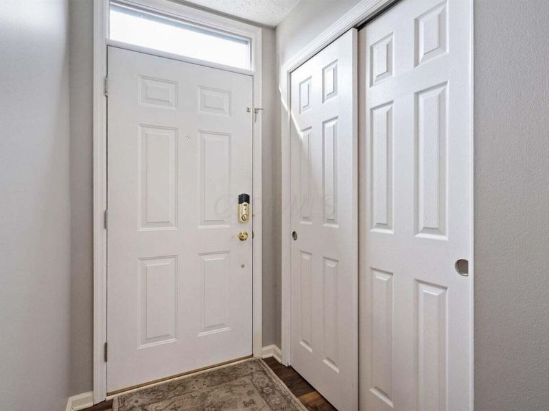 6341 Tara Hill Drive, Dublin, OH 43017 Photo 6