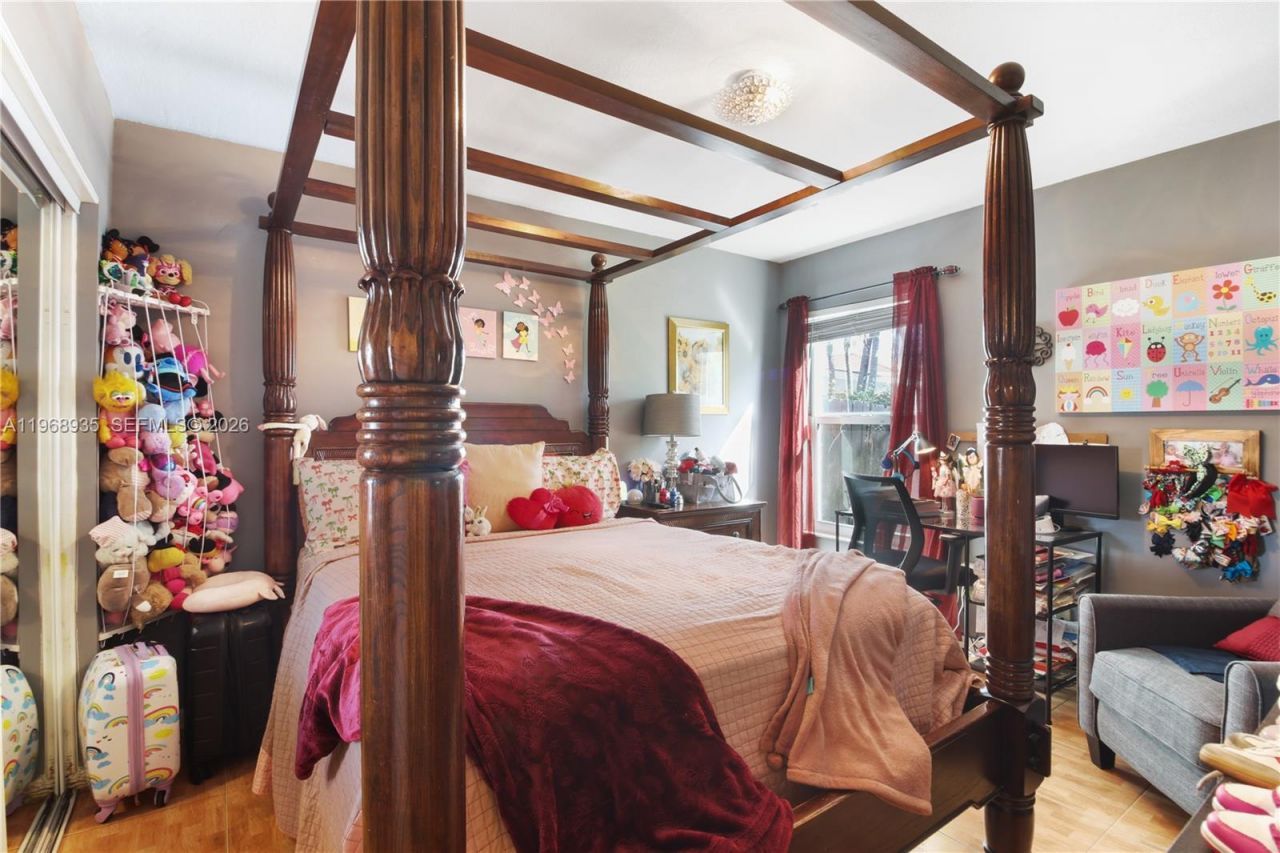 16323 SW 103rd Pl, Miami, FL 33157 Photo