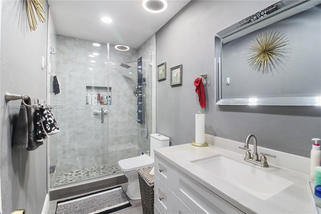 16323 SW 103rd Pl, Miami, FL 33157 Photo