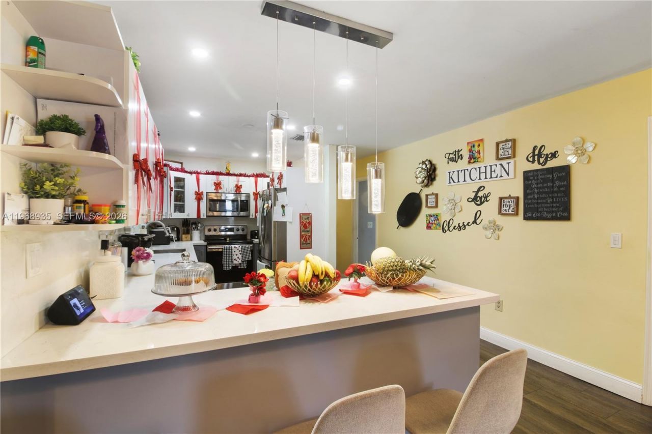 16323 SW 103rd Pl, Miami, FL 33157 Photo