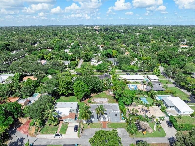 11402 NE 8th Ct , Biscayne Park, FL 33161 Photo