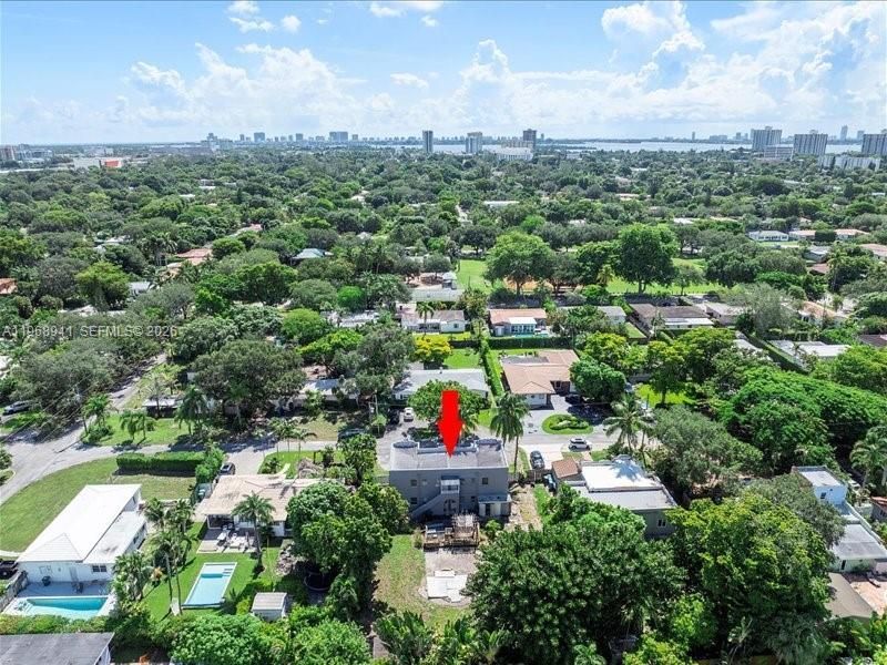 11402 NE 8th Ct , Biscayne Park, FL 33161 Photo