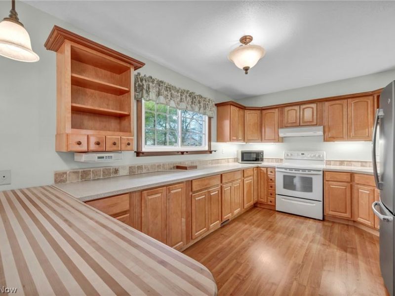 19044 Quail Hollow Drive, Strongsville, OH 44136 Photo 11