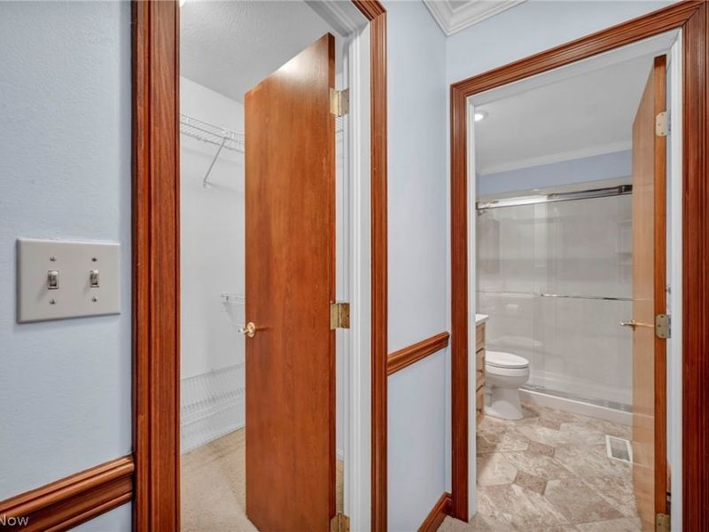 19044 Quail Hollow Drive, Strongsville, OH 44136 Photo 16