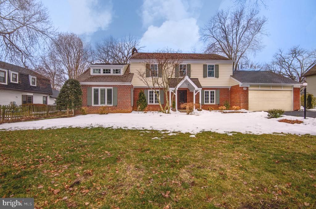 8017 Iliff Drive, Dunn Loring, VA 22027 Main Photo