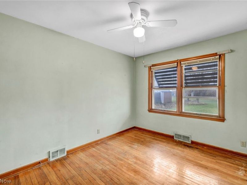 7181 York Road, Parma, OH 44130 Photo 17