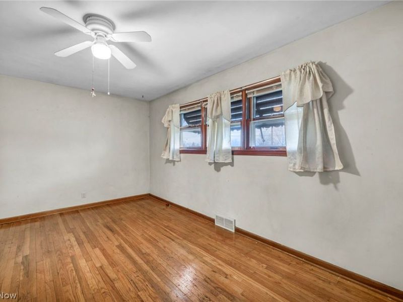 7181 York Road, Parma, OH 44130 Photo 18