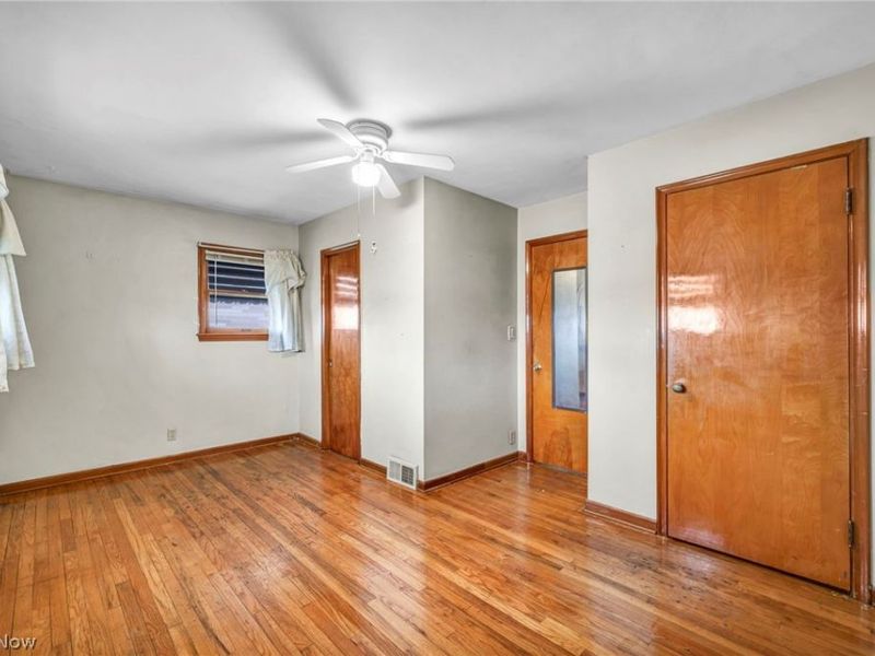 7181 York Road, Parma, OH 44130 Photo 23