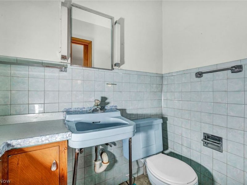 7181 York Road, Parma, OH 44130 Photo 31