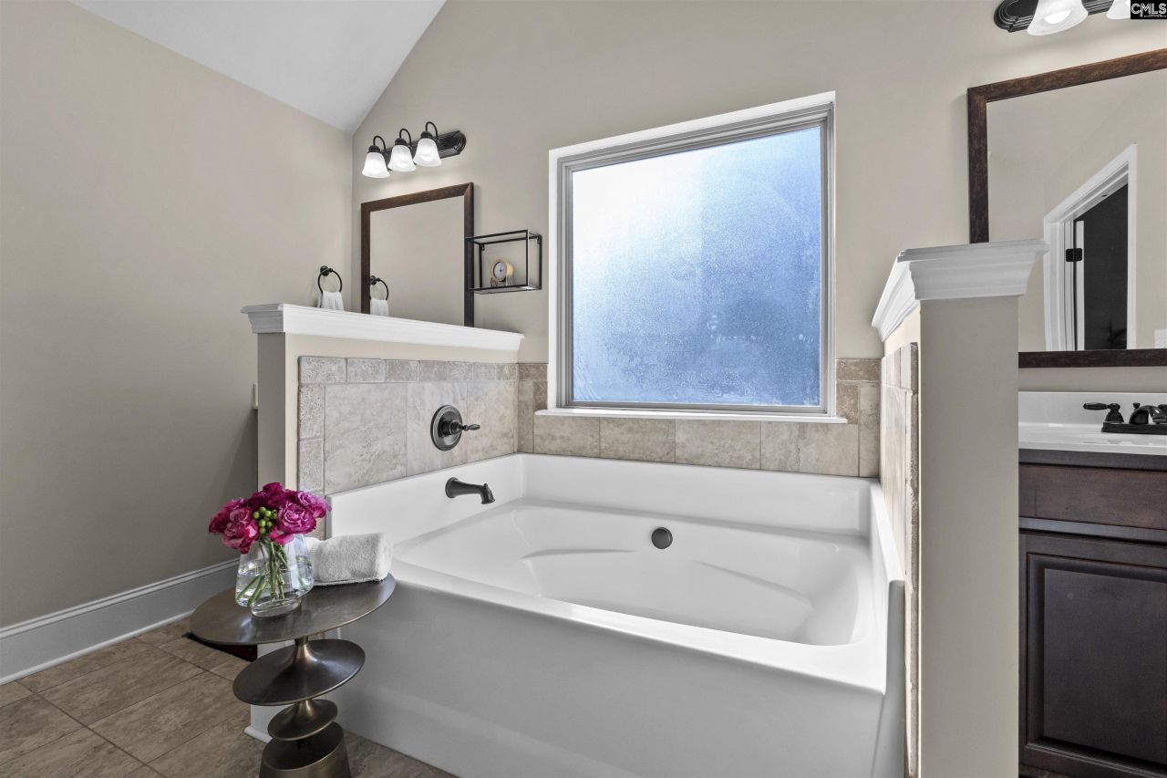 144 Spillway Boulevard  Photo 25