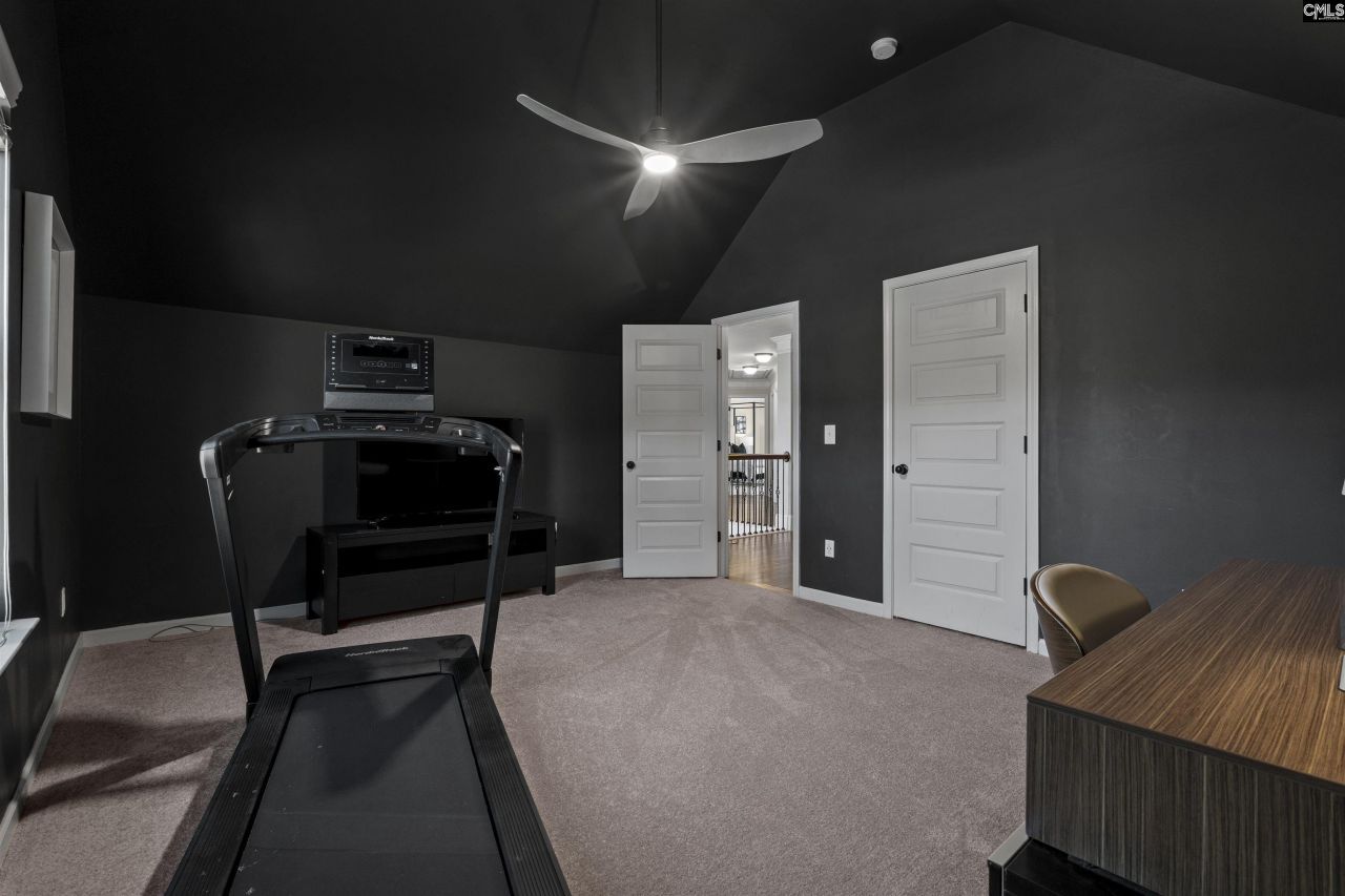 144 Spillway Boulevard  Photo 29