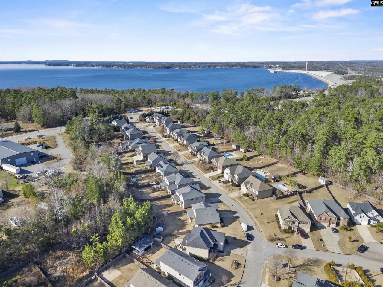 144 Spillway Boulevard  Photo 41