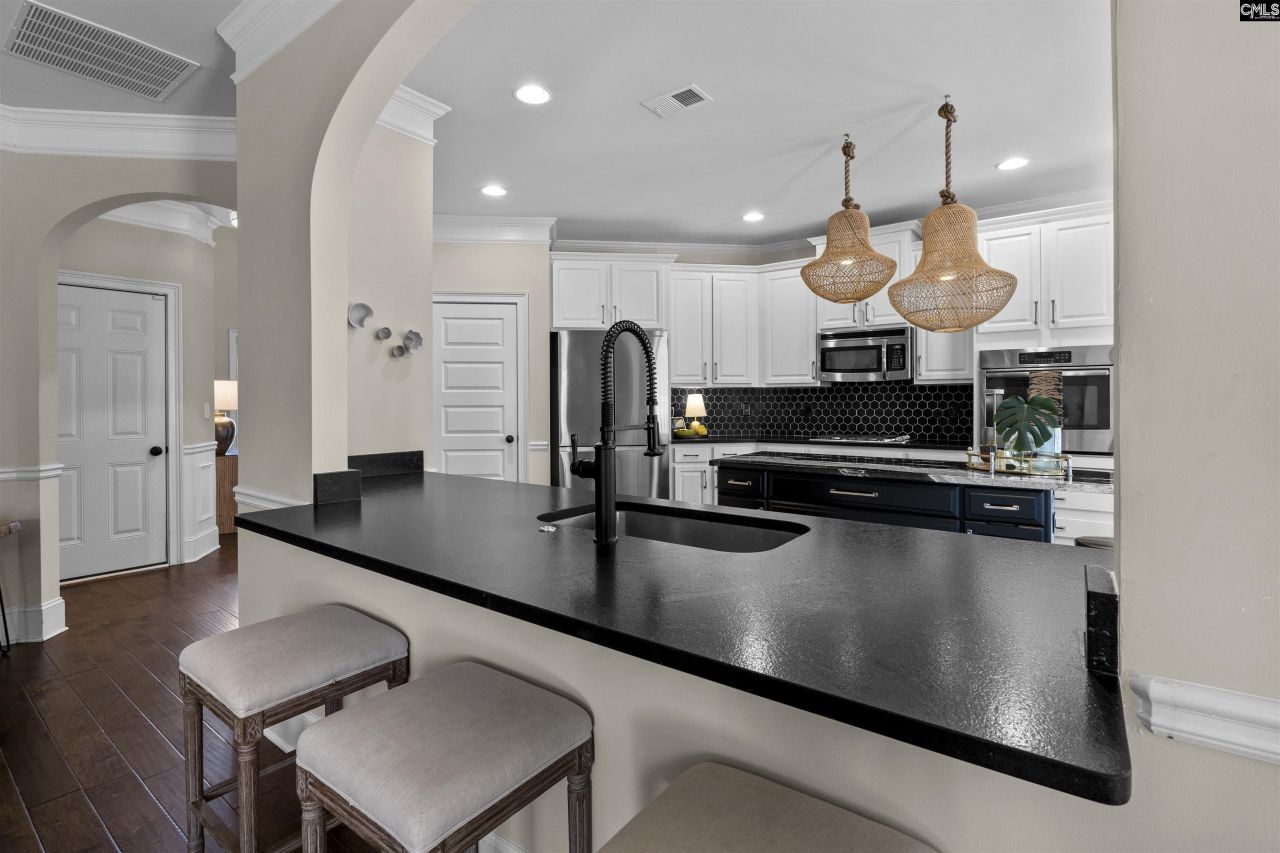 144 Spillway Boulevard  Photo 7