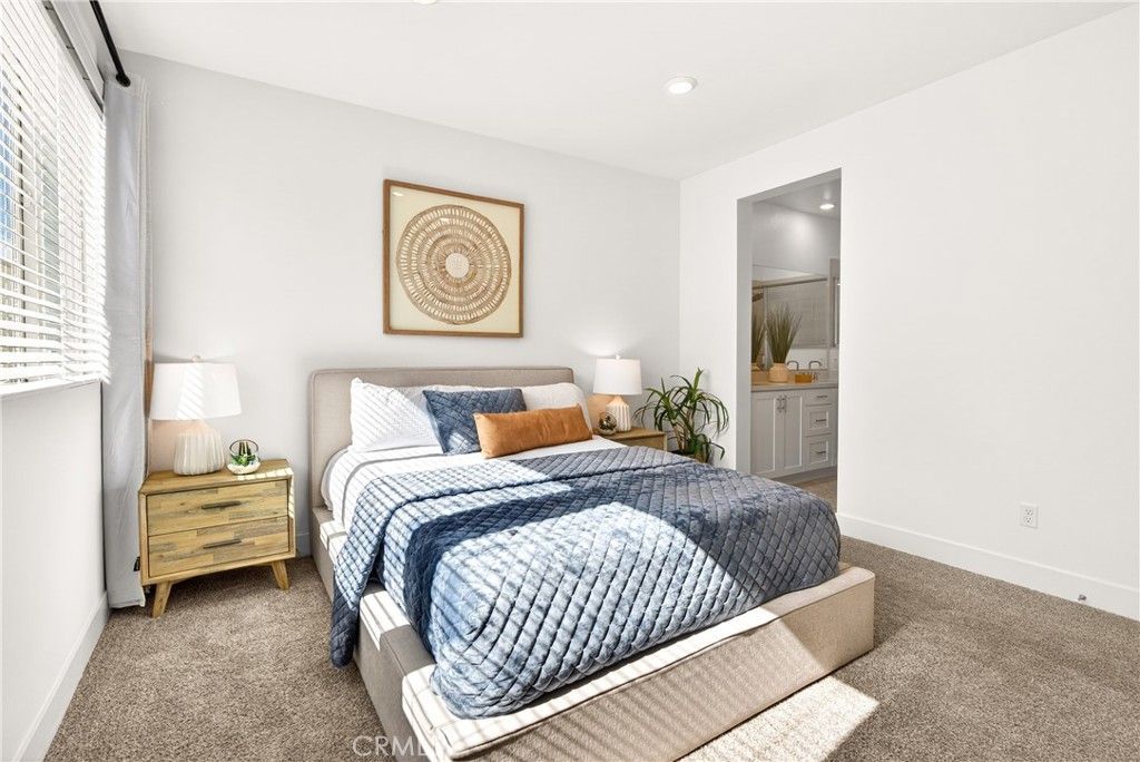 1682 W Lexington Lane, San Pedro, CA 90732 Main Photo